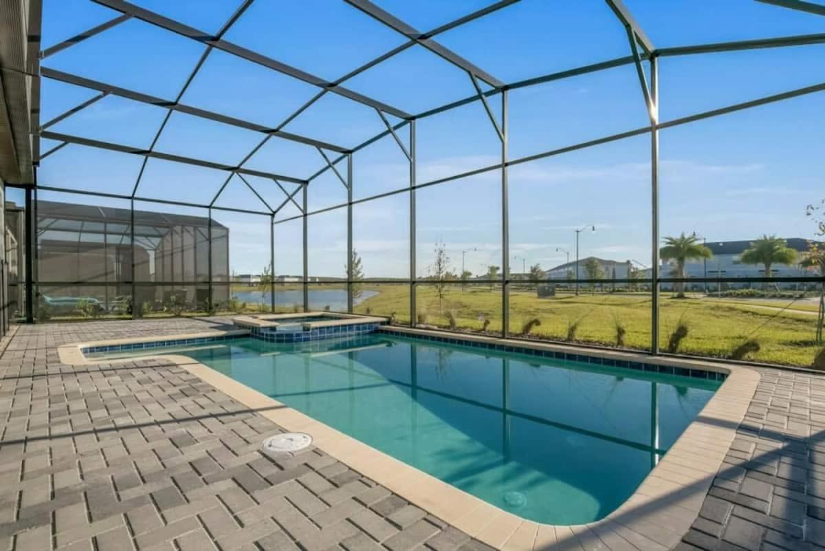 2901fs - Amazing 8 Bedroom At Storey *