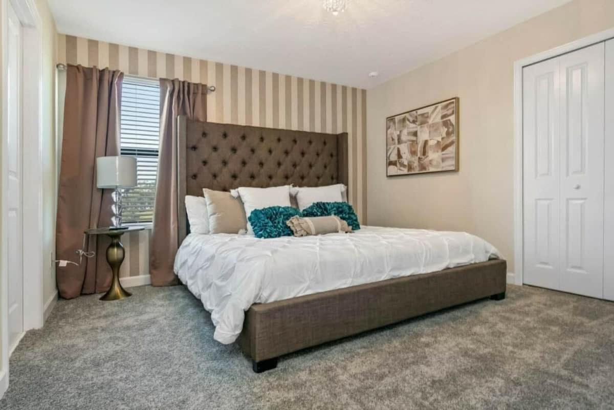 2901fs - Amazing 8 Bedroom At Storey *